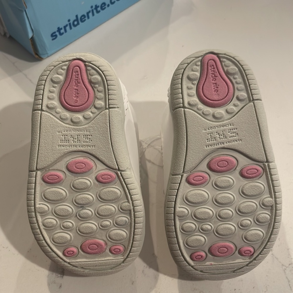 Stride Rite Kids Girls Emilia Bootie/Shoe - Picture 4 of 8